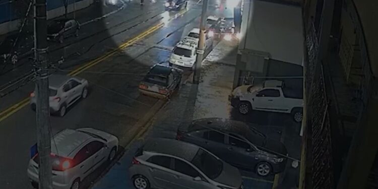 Polícia localiza adolescente de 15 anos suspeito de atropelar e matar idosa em São José dos Campos